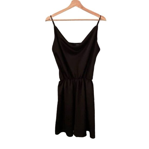 Vici Treat Satin Cowl Neck Romper in Black Size Extra Large - Picture 6 of 11
